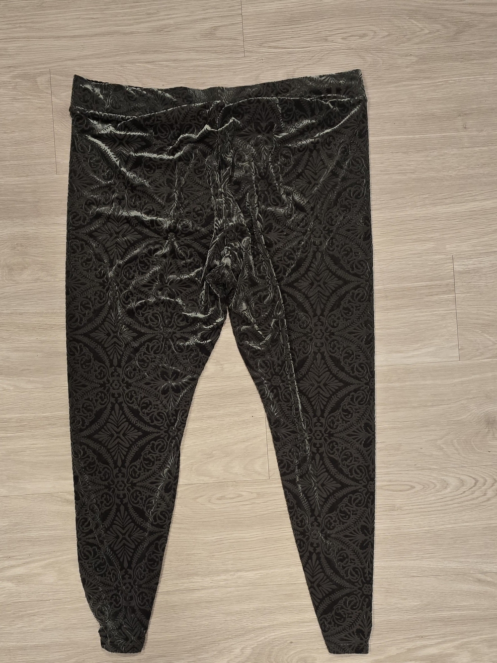 Pants Subcategory Identification - Picture 3 of 5
